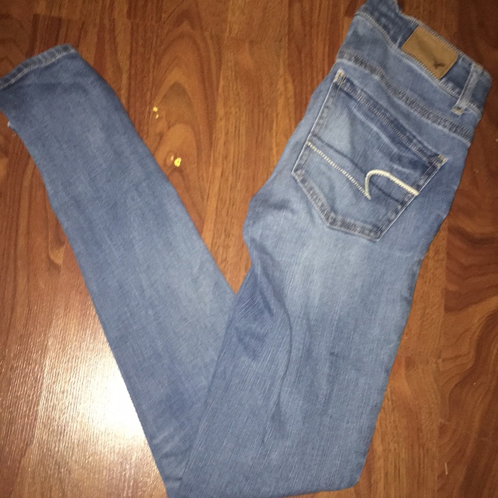 American eagle skinny jeans!